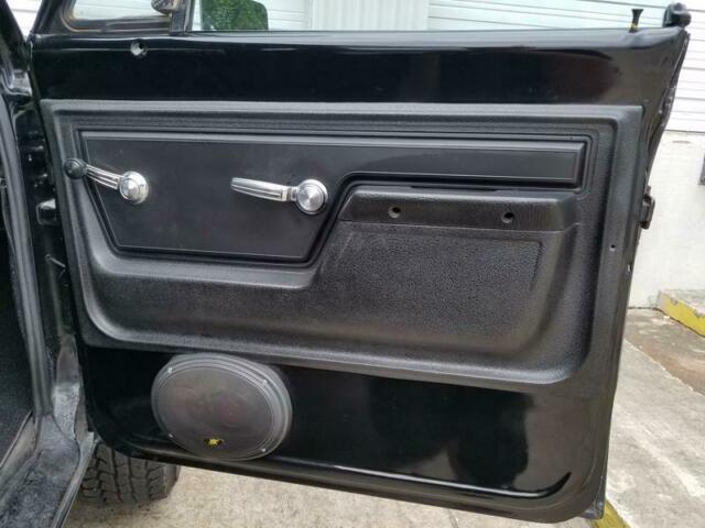 1972 Black GMC Jimmy