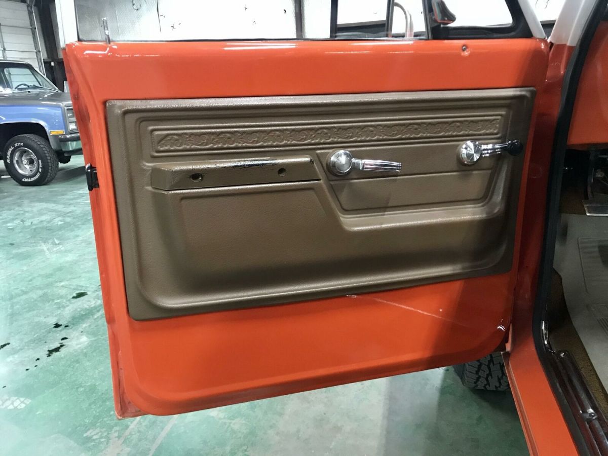 1972 Orange GMC K1500 --