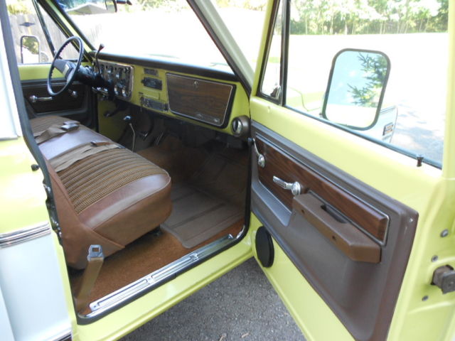 1972 grapefruit yellow and white GMC Sierra 2500 Standard Cab Pickup