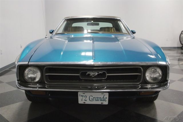 1972 Teal Ford Mustang