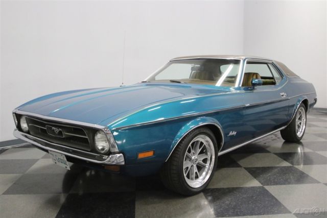 1972 Teal Ford Mustang