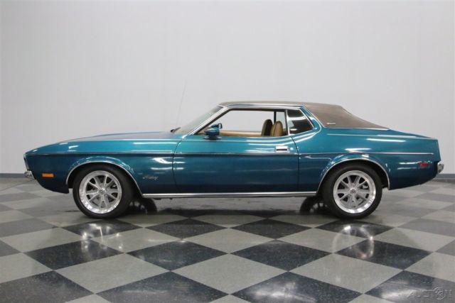 1972 Teal Ford Mustang