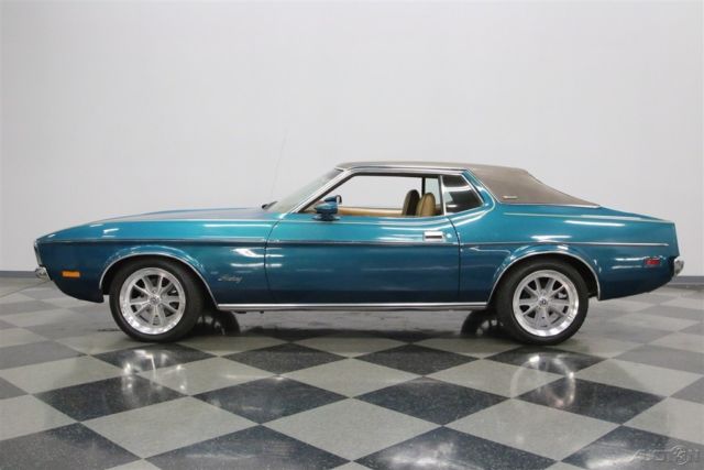 1972 Teal Ford Mustang