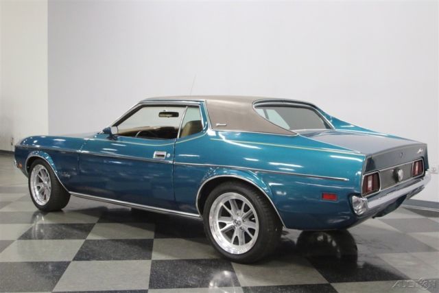 1972 Teal Ford Mustang