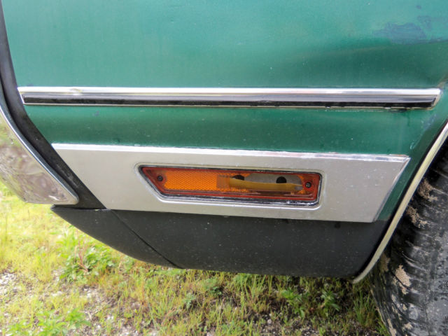 1972 Green Chrysler Town &- Country Wagon