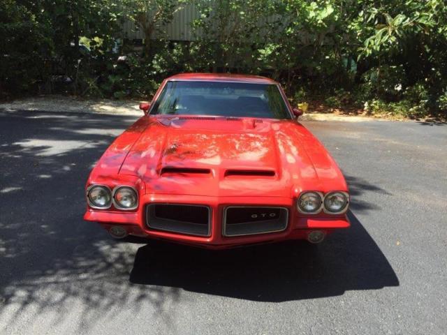1972 Red Pontiac GTO Coupe