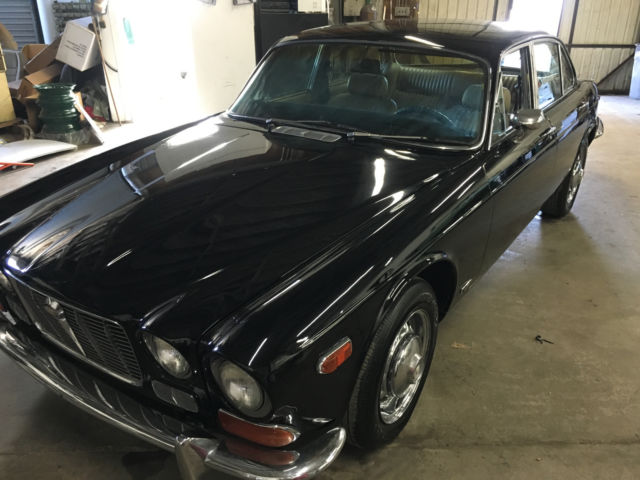 1972 Black Jaguar X-Type Sedan