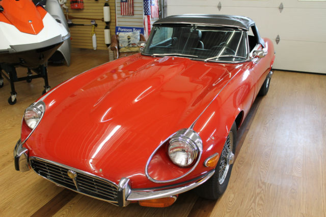 19720000 Red Jaguar E-Type Convertible