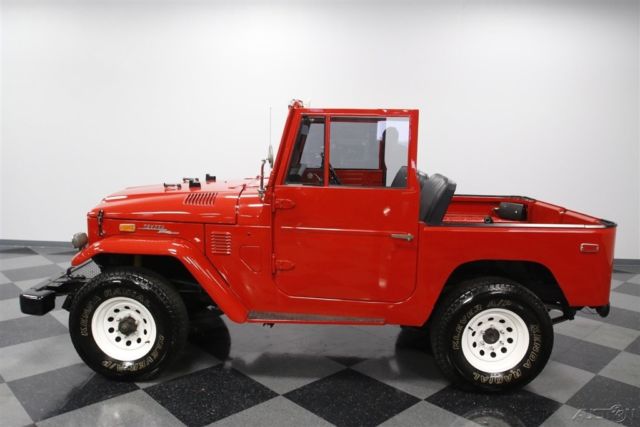 1972 Red Toyota FJ40