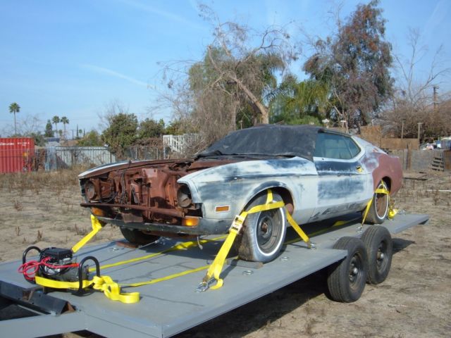 1972 Green Ford Mustang Fastback