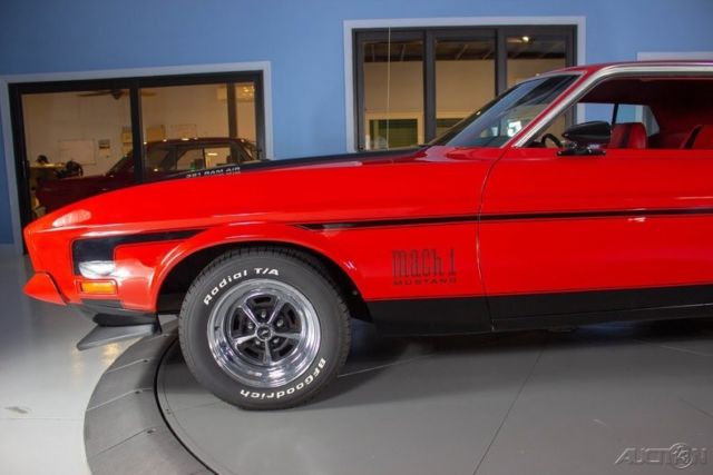 1972 Red Ford Mustang