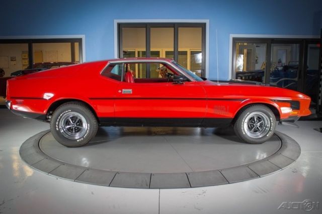1972 Red Ford Mustang
