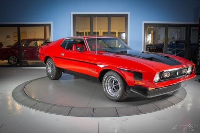 1972 Red Ford Mustang