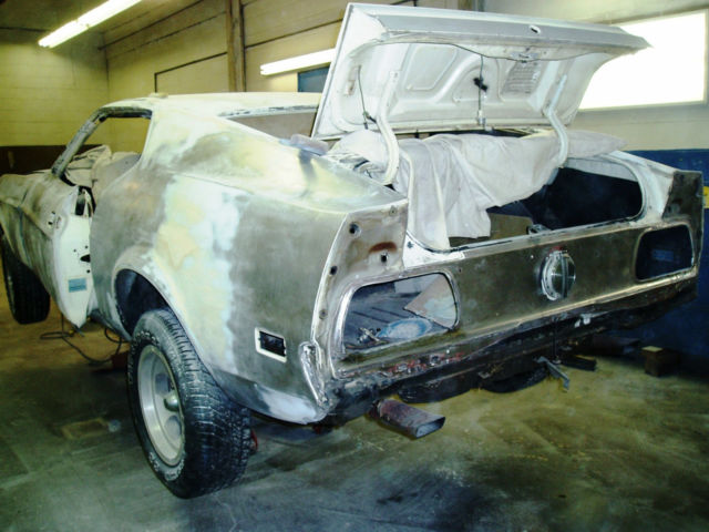 1972 Silver Ford Mustang Fastback