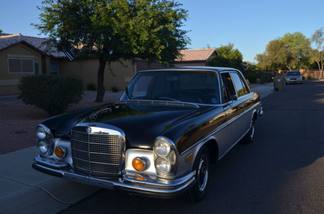 1972 Black Mercedes-Benz 200-Series Sedan
