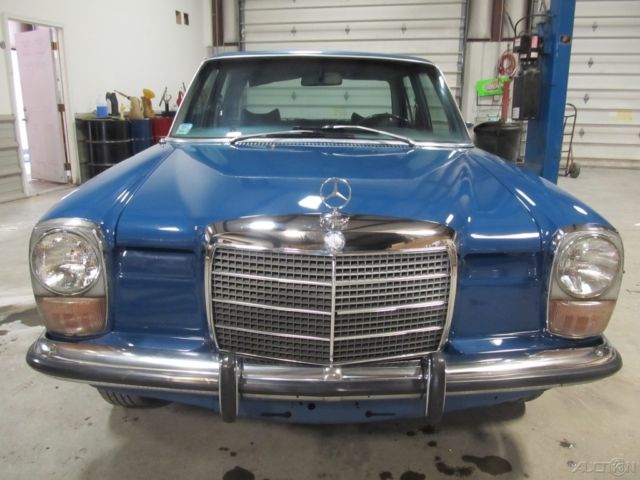 1972 Other Color Mercedes-Benz 200-Series Sedan