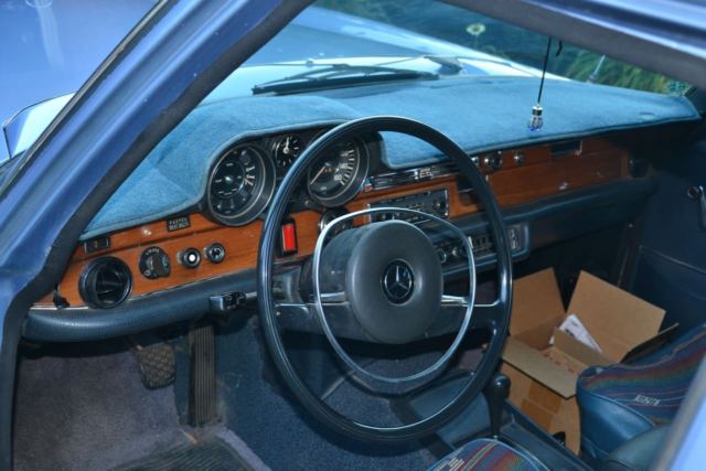 1972 Mercedes-Benz 200-Series