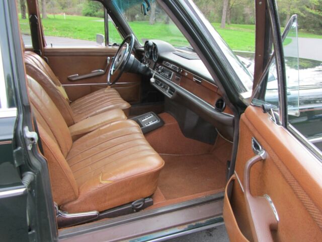 1972 Mercedes-Benz 280 SEL Sedan