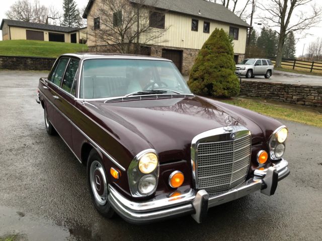 1972 Burgundy Mercedes-Benz 200-Series