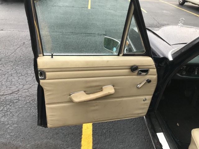 1972 Blue Mercedes-Benz 200-Series Sedan