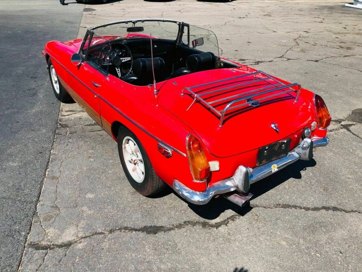 1972 Orange MG MGB Convertible