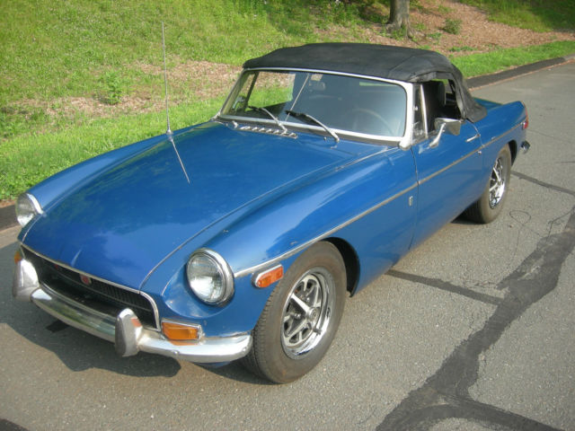 1972 Blue MG MGB Convertible