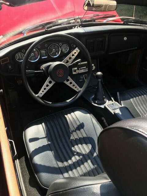 1972 Red MG MGB Convertible