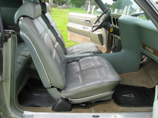 1972 Pewter Silver Metallic Pontiac Grand Prix Coupe