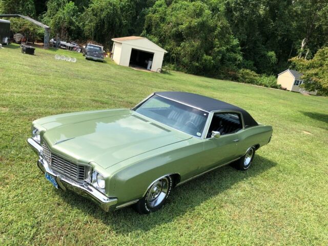 1972 Green Chevrolet Monte Carlo Coupe