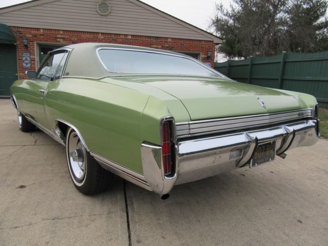 1972 Green Chevrolet Monte Carlo