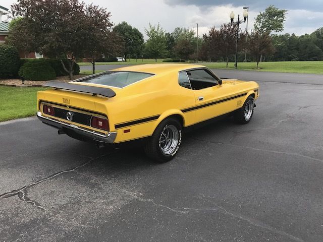 1972 Yellow Ford Mustang Fastback