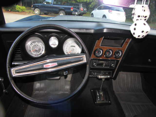 19720000 green Ford Mustang Fastback