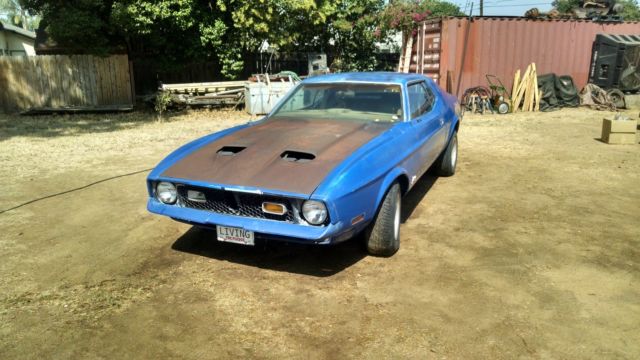1972 Blue Ford Mustang Coupe