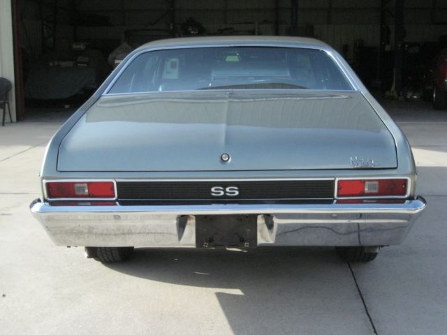 1972 Silver Chevrolet Nova