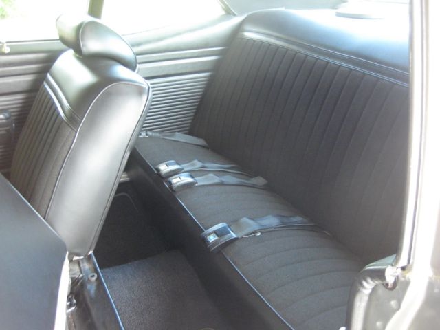 1972 Silver Chevrolet Nova