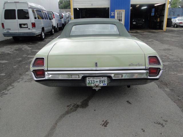 1972 Green Oldsmobile Eighty-Eight Convertible