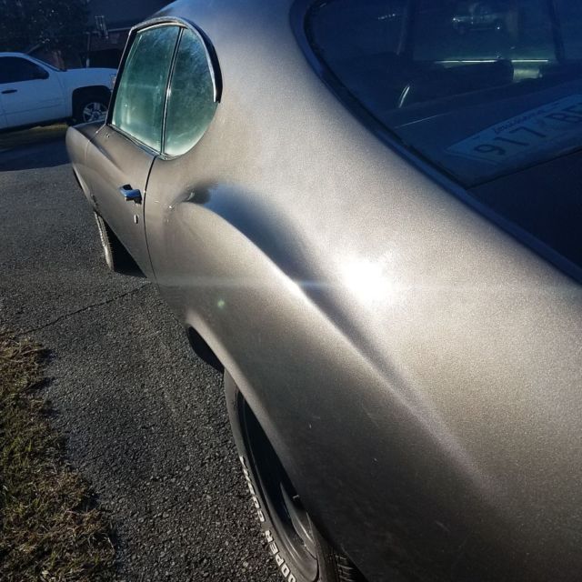 1972 Gray Oldsmobile Cutlass Coupe