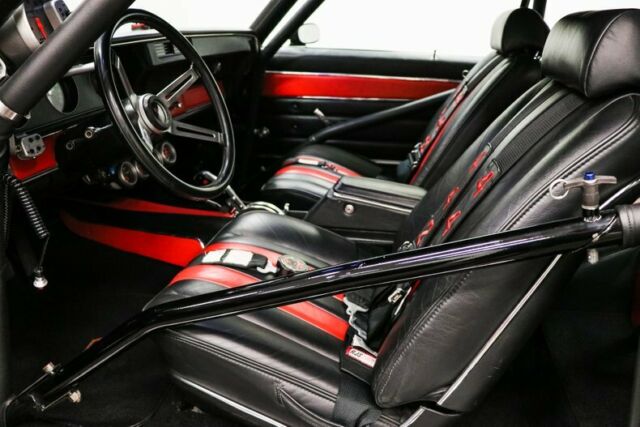 1972 Black Oldsmobile 442 Hardtop