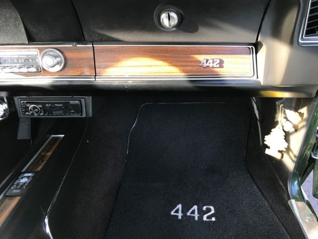 1972 Green Oldsmobile 442 Convertible