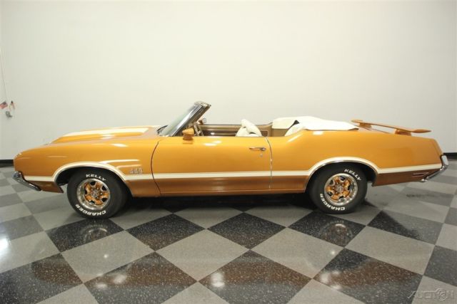 1972 Green Oldsmobile 442