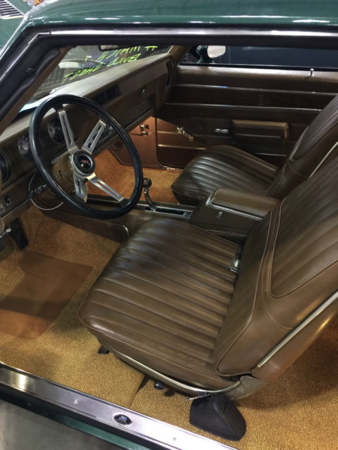 1972 Green Oldsmobile 442 2-door hard top