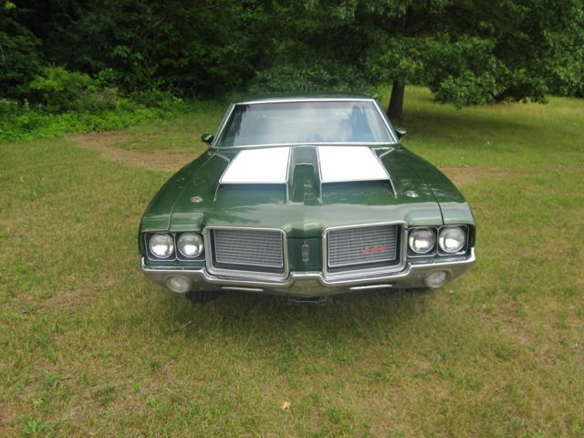1972 Green Oldsmobile 442 Coupe