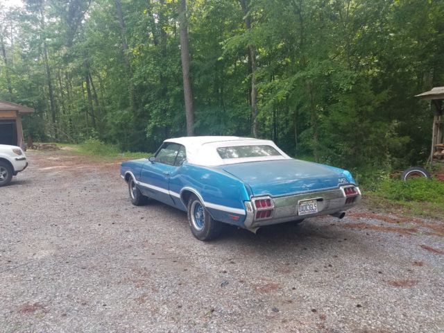 1972 Blue Oldsmobile 442 Convertible