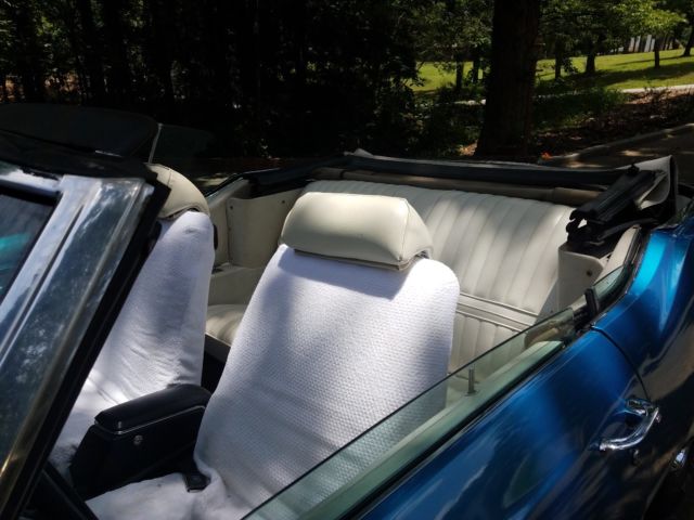 1972 Blue Oldsmobile 442 Convertible