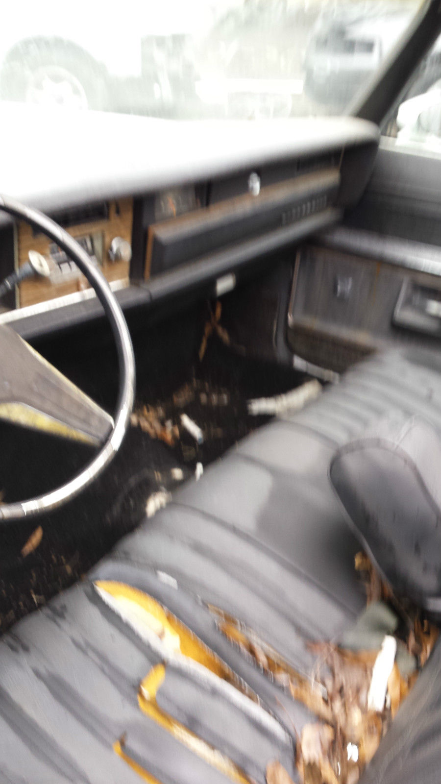 1972 White Oldsmobile Eighty-Eight Convertible