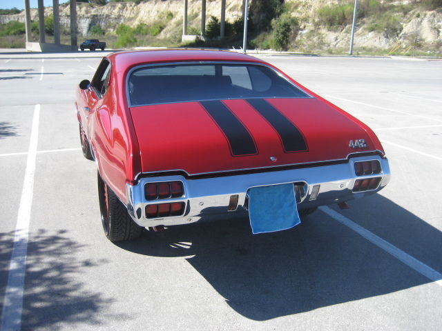 1972 Burgundy Oldsmobile Cutlass Coupe