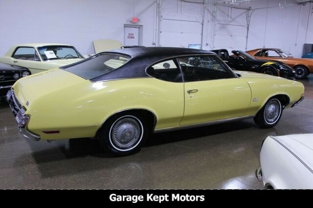 1972 -- Oldsmobile Cutlass Coupe
