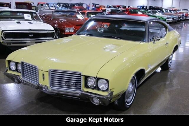 1972 -- Oldsmobile Cutlass Coupe