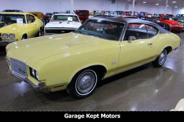 1972 -- Oldsmobile Cutlass Coupe