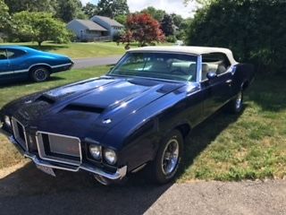 1972 Blue Oldsmobile 442 Convertible